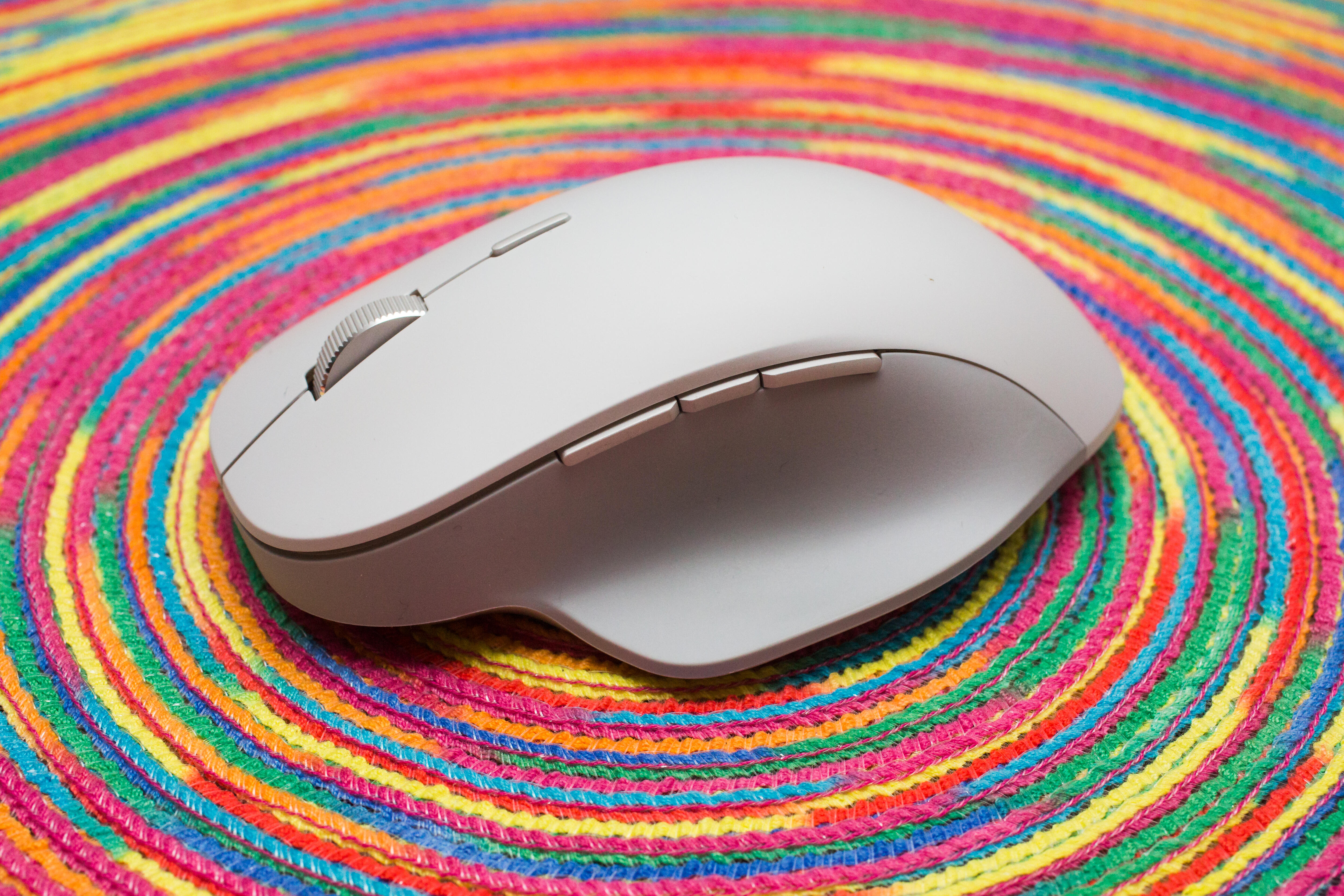 03-microsoft-surface-precision-mouse