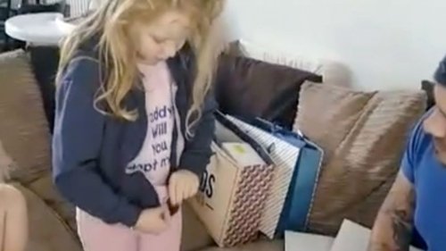 Girl Reveals T-Shirt Asking Stepdad To Adopt Her | Happily