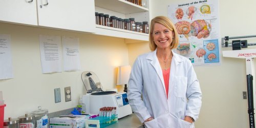Cutting 1 compound from processed foods could reduce brain fog, anxiety, and chronic pain, scientists say.