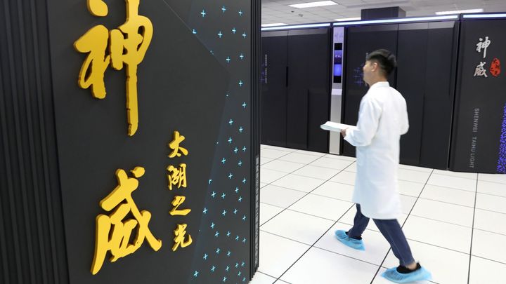 China Defies US Restrictions and Builds the World’s Fastest Supercomputer