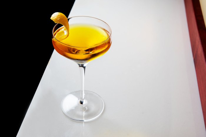 Saffron Martini Recipe